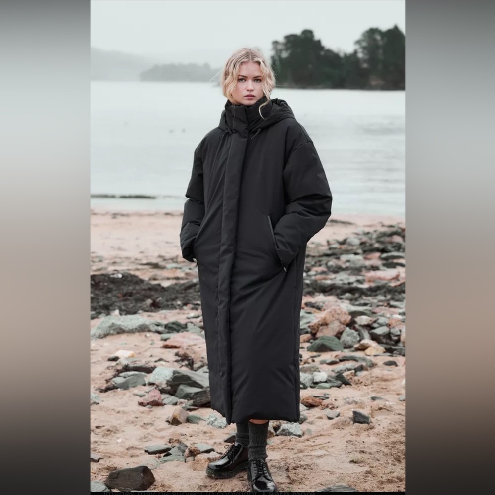 Zara Long Women's Black Hooded Puffer Coat Anorak
